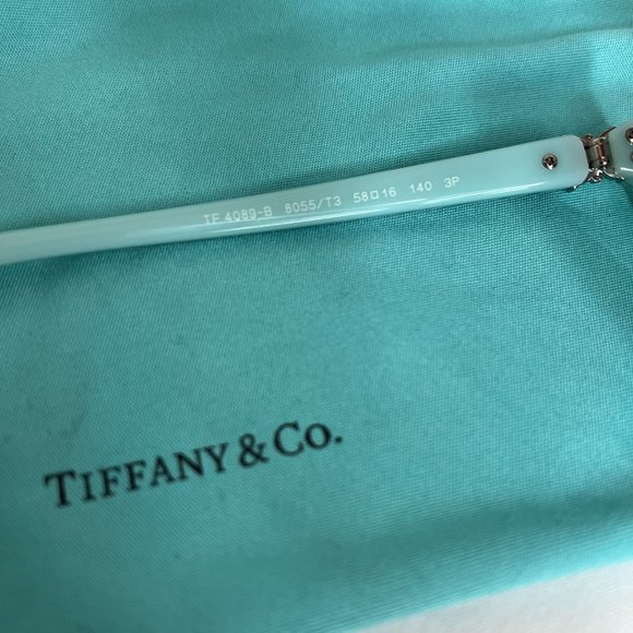 Tiffany & Co. Victoria Cat-Eye Sunglasses - Black Frame - POLARIZED - Picture 6 of 8